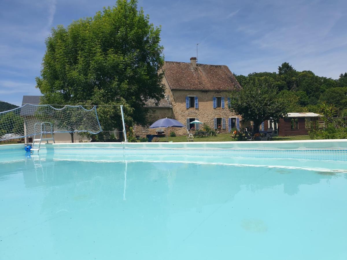 De Oude Pastorie Bed & Breakfast La Celle-En-Morvan Exterior photo